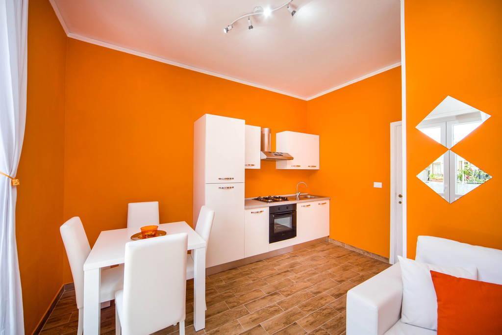 Attic Apartment Rapallo Bilik gambar