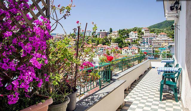 Attic Apartment Rapallo Luaran gambar