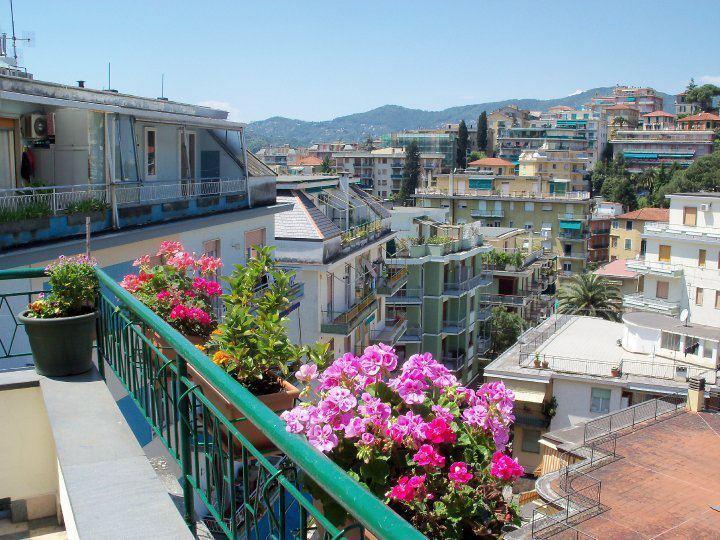 Attic Apartment Rapallo Bilik gambar