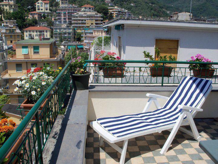 Attic Apartment Rapallo Bilik gambar