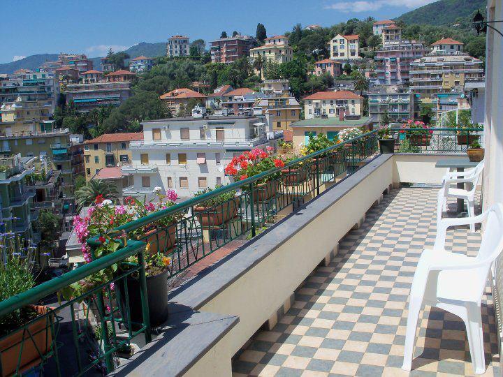 Attic Apartment Rapallo Bilik gambar