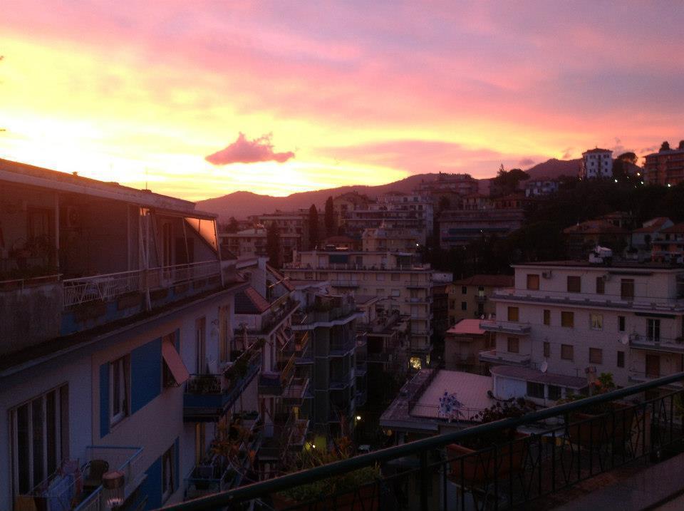 Attic Apartment Rapallo Bilik gambar